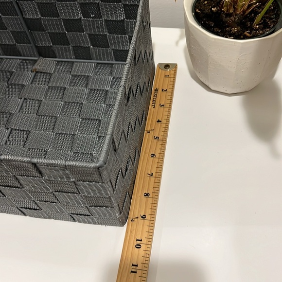 Gray storage bin/ basket - Picture 6 of 6